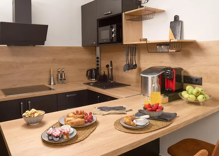 Mama Marija هفار