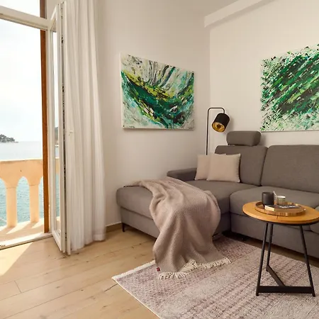 Mama Marija Apartman *