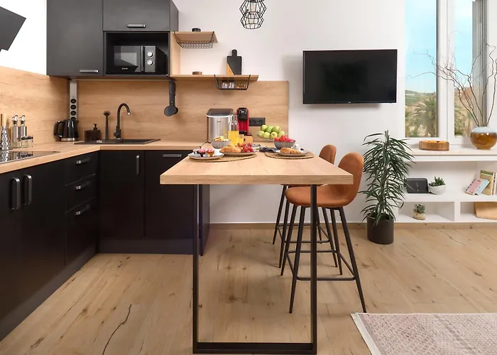 Mama Marija * Hvar Town