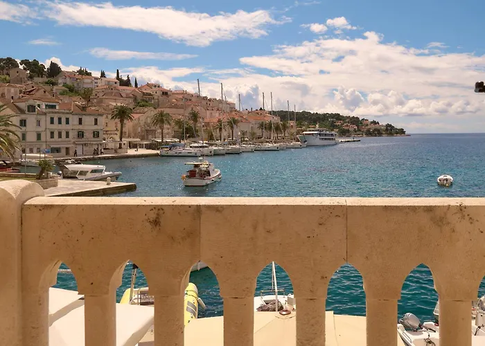 Mama Marija Apartman Hvar Town